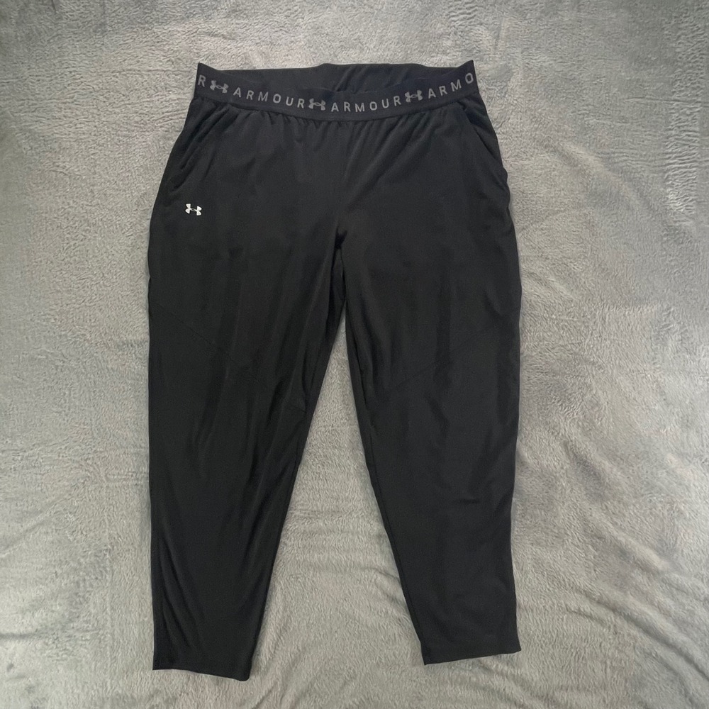 Under‎ Armour Men Black Athletic Jogger Pants Tapered Elastic Waist Size XL